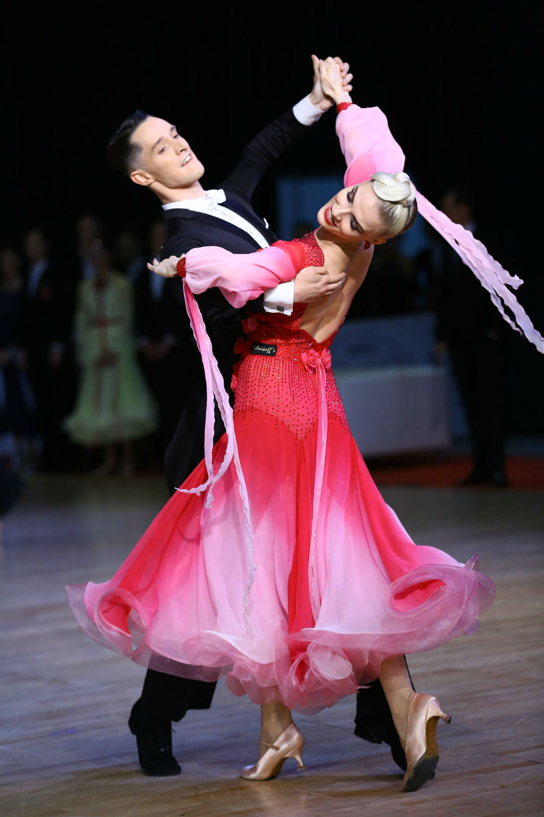 Ян Степаненко мода бальные танцы