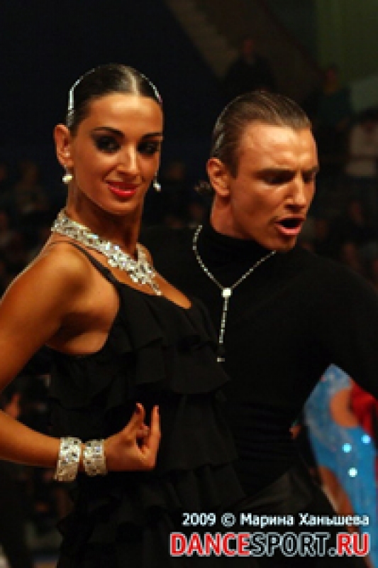 Воронов Валентин - Имрекова Алина (фото: Марина Ханьшева, специально для DanceSport.Ru)