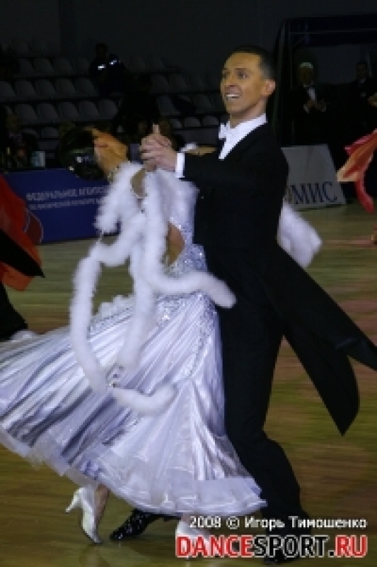 Завьялов Евгений -  Швецова Людмила (фото: Тимошенко Игорь специально для DanceSport.Ru)