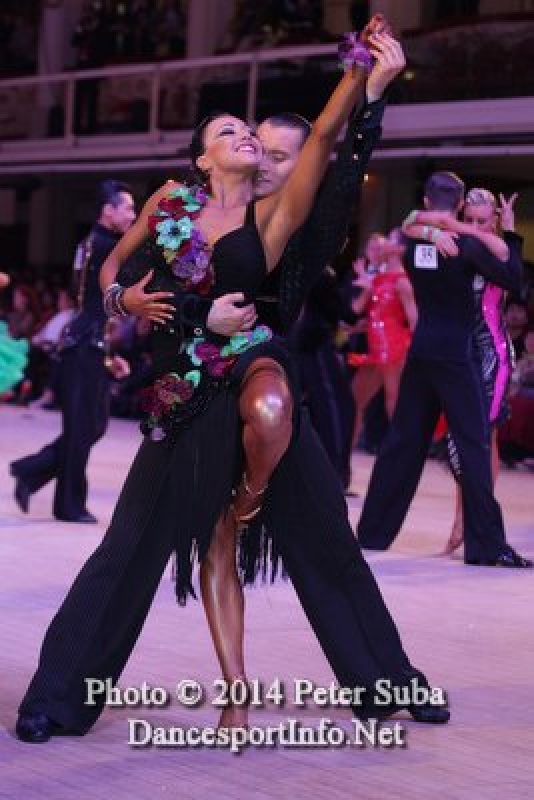 Руслан Хисамутдинов - Елена Рабинович (фото: Peter Suba, dancesportinfo.net)