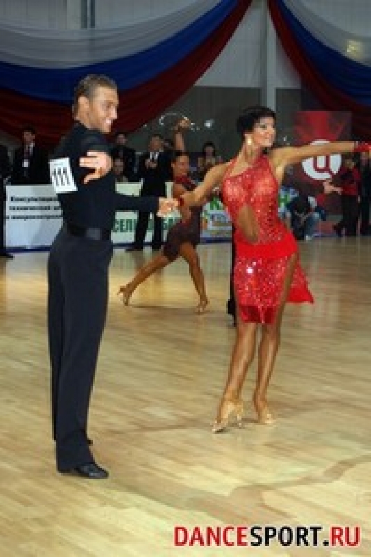 Имреков Евгений - Дивак Елизавета (Фото: DanceSport.ru)