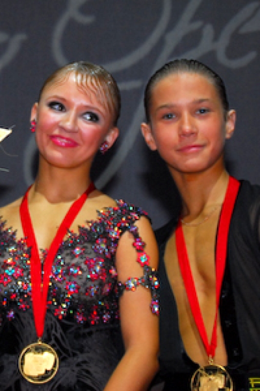 Дмитрий Бунин и Наталья Русецкая (photo: Andrew Miller специально для DanceSport.Ru)