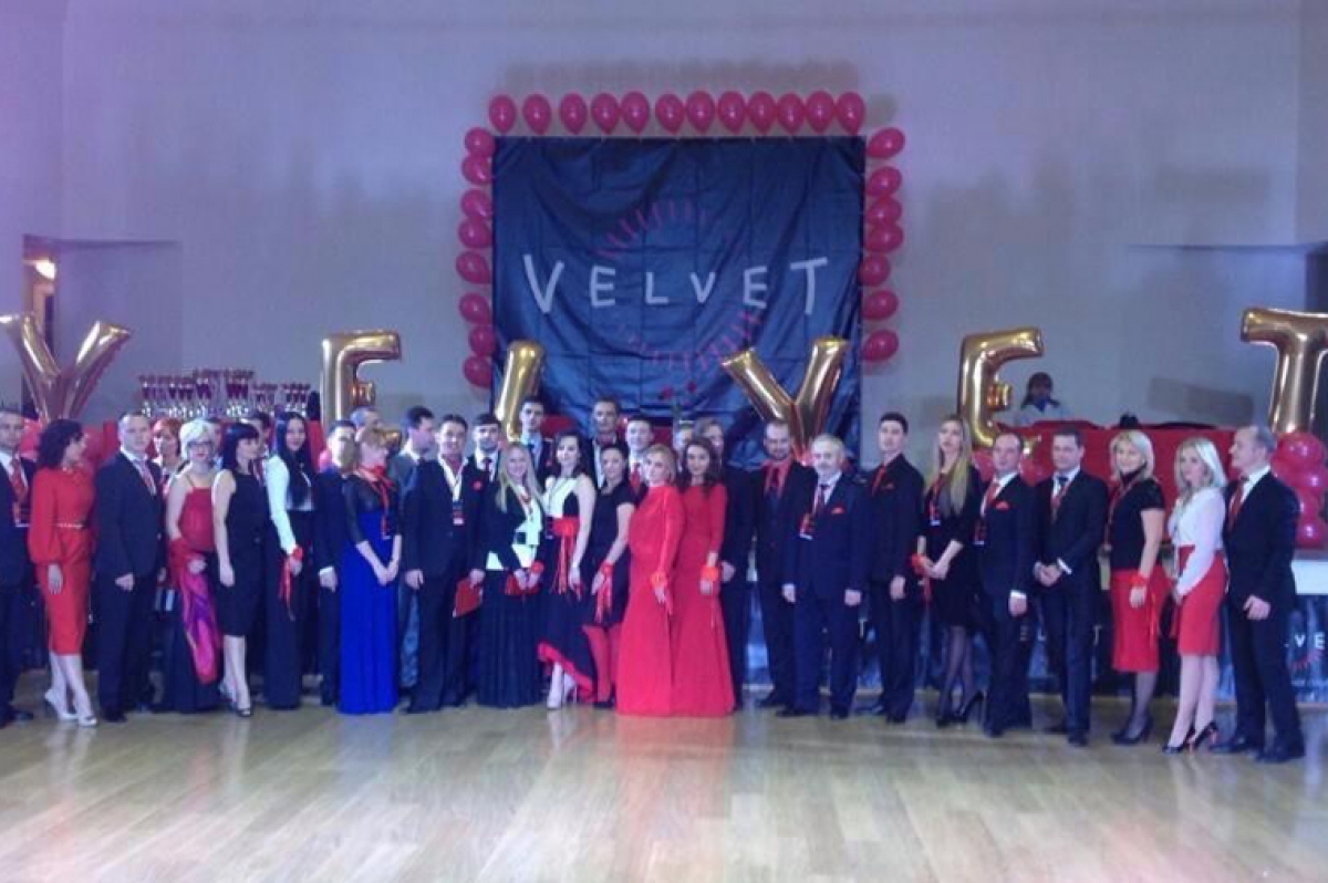 Red Velvet Cup 2014