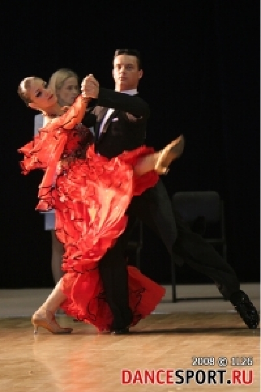 Евгений Муштуков - Юлия Родина (фото: 1L26 специально для DanceSport.Ru)