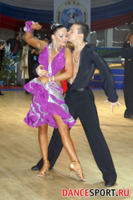 Елизарьев Николай - Ахмадуллина Карина (фото: DanceSport.Ru)