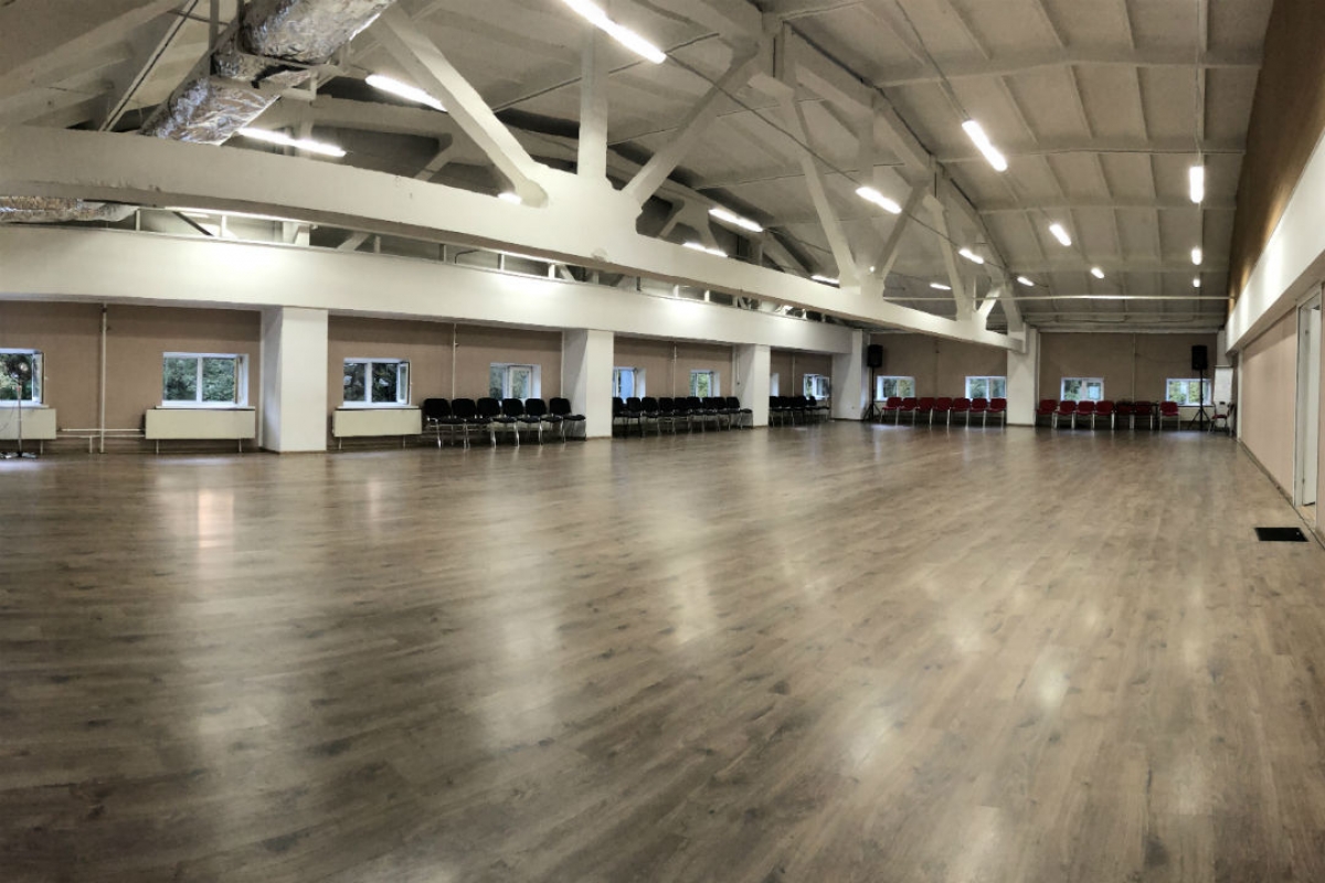 Ten Dance Hall