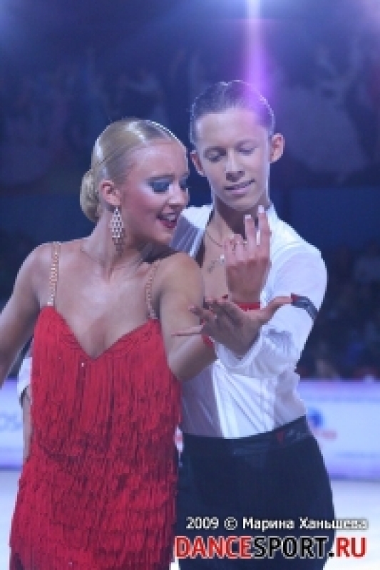 Василевич Владимир - Магдеева Анна (фото: Ханьшева Марина специально для DanceSport.Ru)