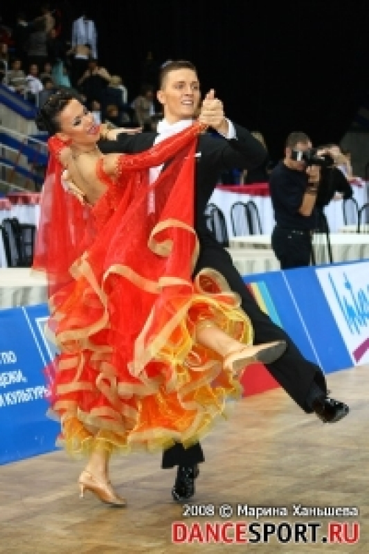 Андрей Сергунин - Евгения Кулигина (фото: Ханьшева Марина специально для DanceSport.Ru)