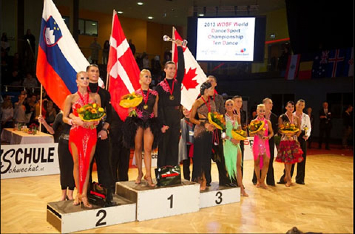 Финалисты WDSF World Ten Dance 2013 (фото: worldancesport.org)