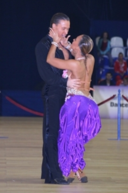 Андрей Просвирнин и Юлия Рогозина (фото: Ханьшева Марина специально для DanceSport.Ru)