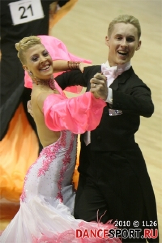 Иван Новиков - Маргарита Клименко (фото: Сус Елена специально для DanceSport.Ru)