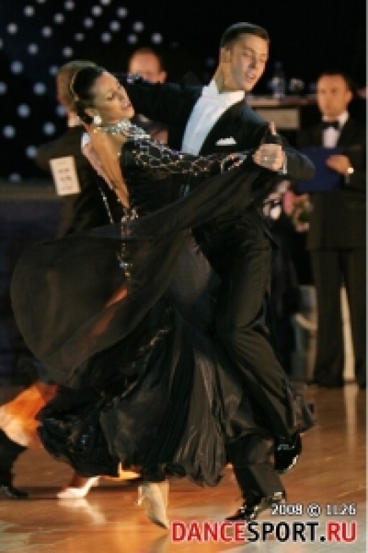 Горелов Александр - Кочарян Инна (фото: Сус Елена специально для DanceSport.Ru)