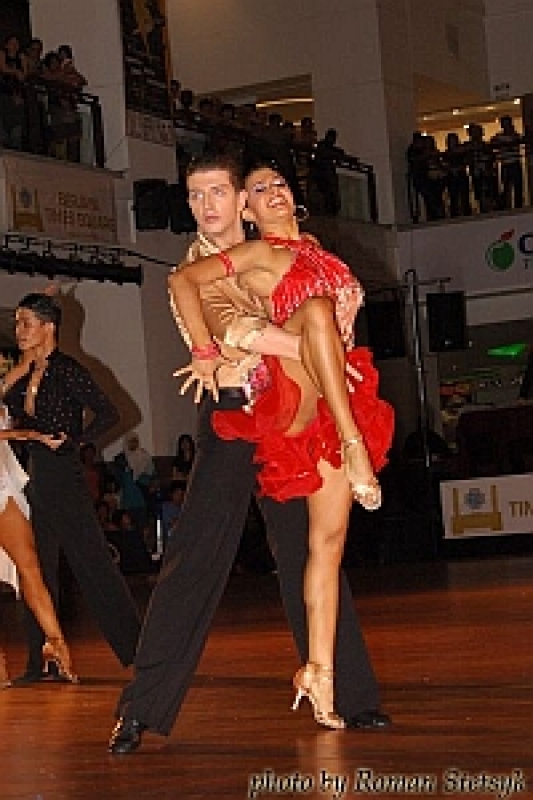 Misa Cigoj - Alexandra Malai (фото: Roman Stetsik специально для Dancesport.ru)
