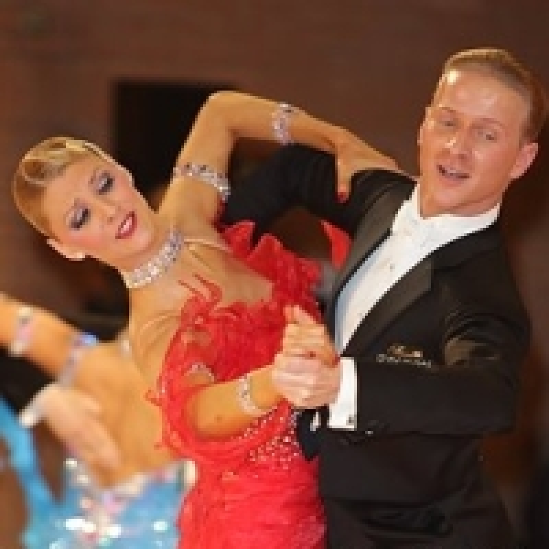 Wiktor Kiszka - Natasha Manderson (фото: www.dancesportinfo.net)