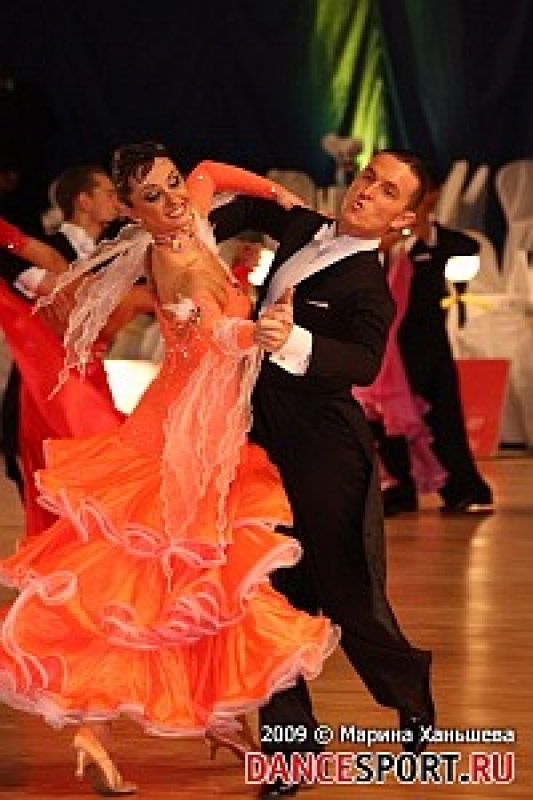 Силантьев Антон и Карасева Юлия (фото: Ханьшева Марина специально для DanceSport.Ru)
