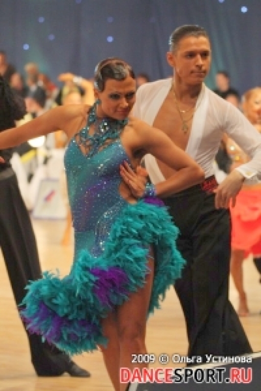 Пантелеев Виталий - Глухова Дарья (фото: Ольга Устинова специально для DanceSport.Ru)