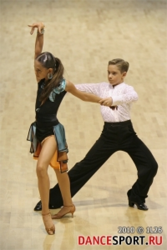 Колесников Владислав - Исакович Анна (фото: 1L26 специально для DanceSport.Ru)