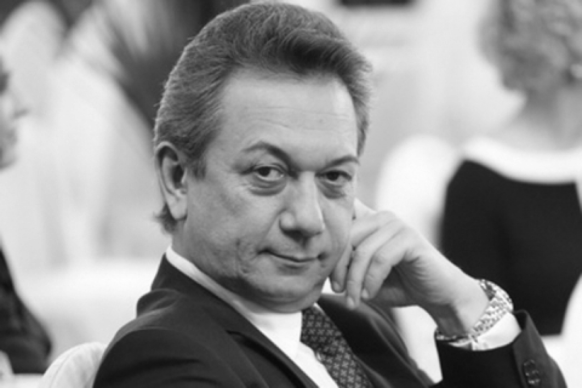 Артур Лобов