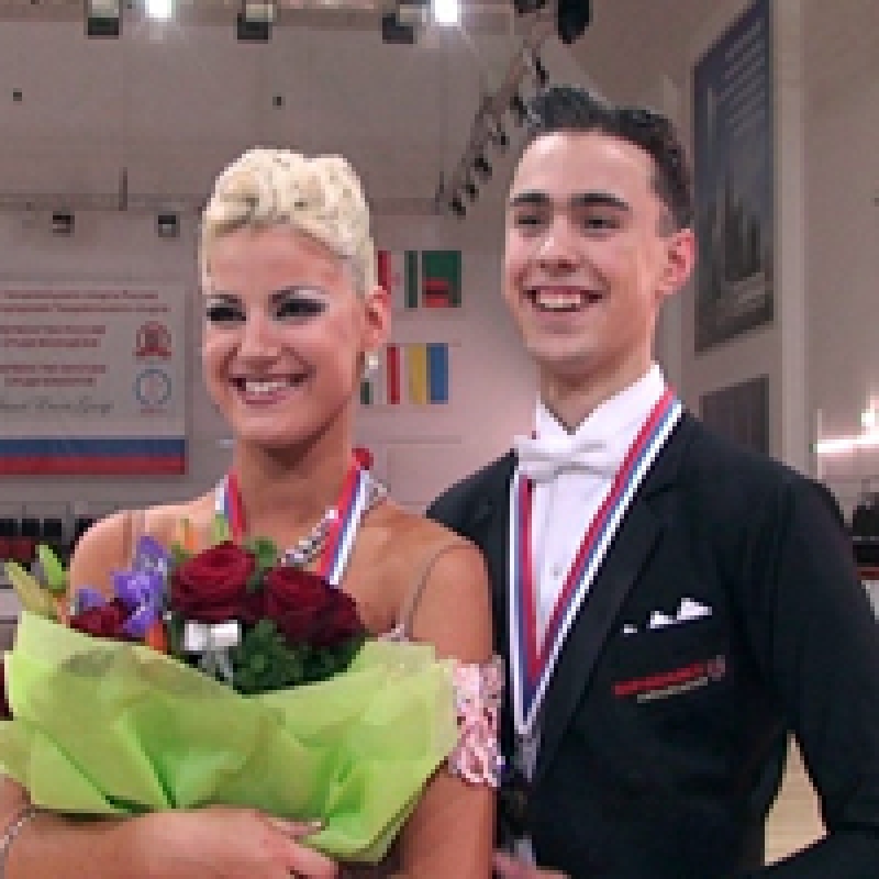 Круглов Игорь и Щербина Ольга (фото: DanceSport.Ru)