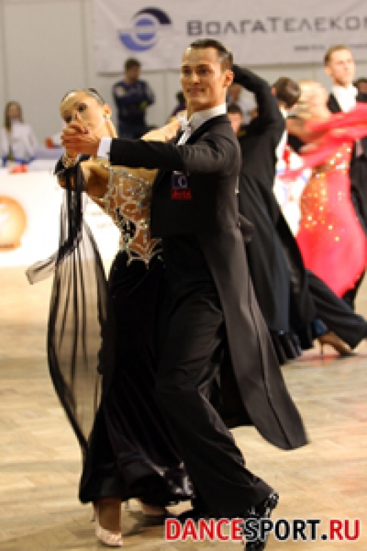 Марат Гимаев и Алина Басюк (фото: DanceSport.Ru)