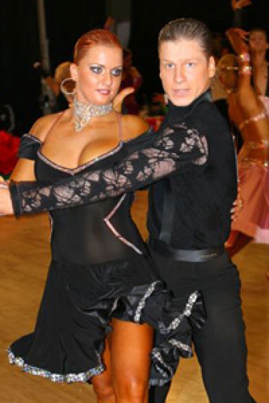 Игорь Попов и Татьяна Волкова (фото: DancePhoto.ru)