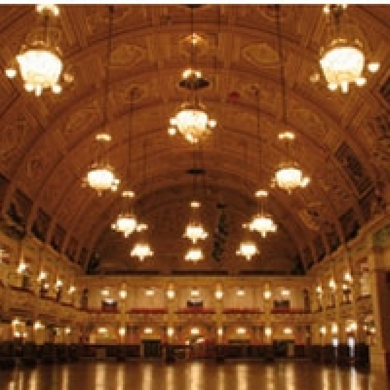 Танцевальный зал The Empress Ballroom (фото: www.dance-today.co.uk)