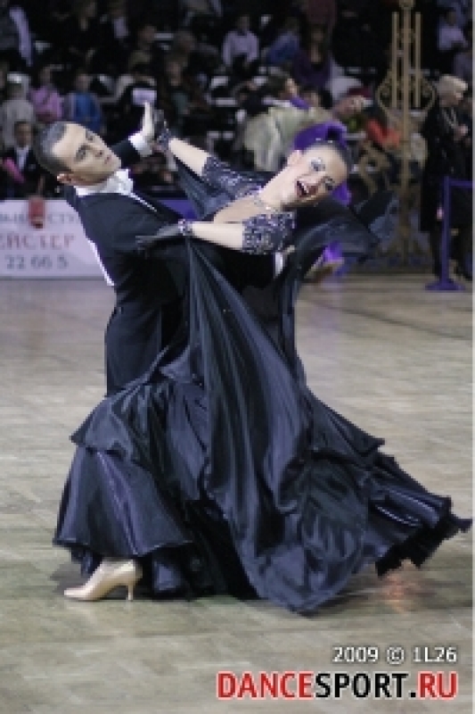 Паршин Максим - Ким Екатерина (фото: 1L26 специально для DanceSport.Ru)