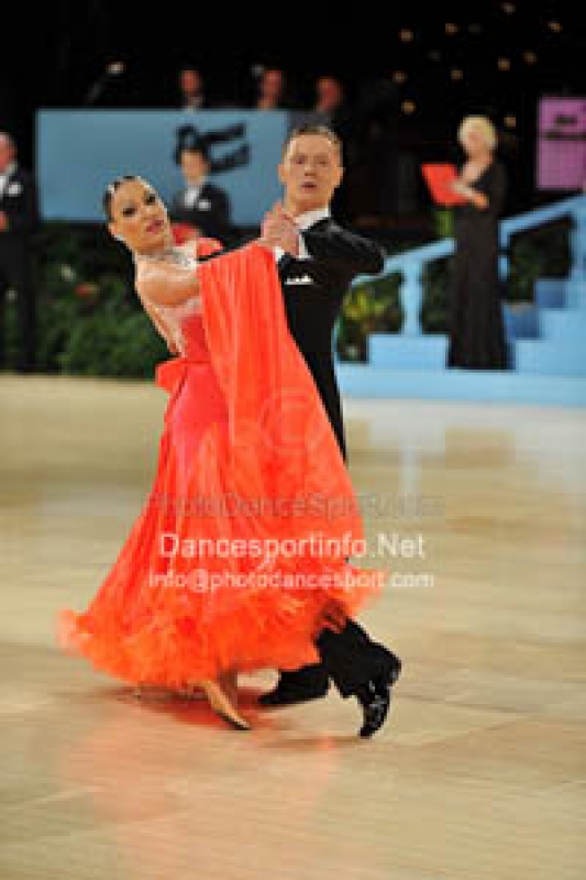 Станислав Зелянин - Ирина Черепанова (фото: PhotoDanceSport.com, Dancesportinfo.net)