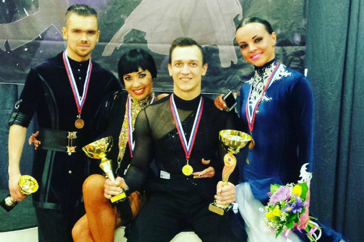 Павел Поваляев - Софья Поваляева, Кирилл Черняев - Каролина Усикова