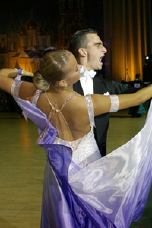 Алексей Захарин и Виктория Сердюк (фото: DanceSport.Ru)