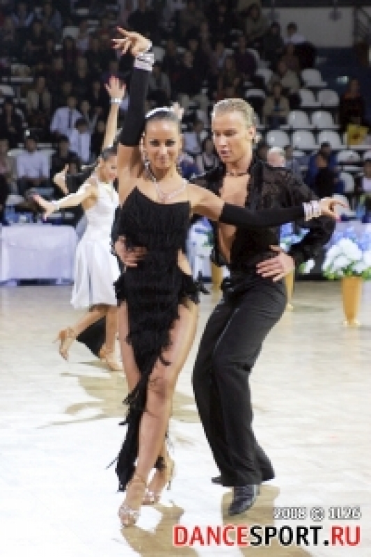 Николай Фанагин - Валерия Фетисова (фото: Сус Елена специально для DanceSport.Ru)