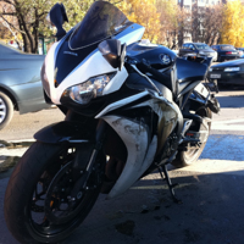 Мотоцикл Николая Джамбербаева Honda CBR 1000 RR после аварии