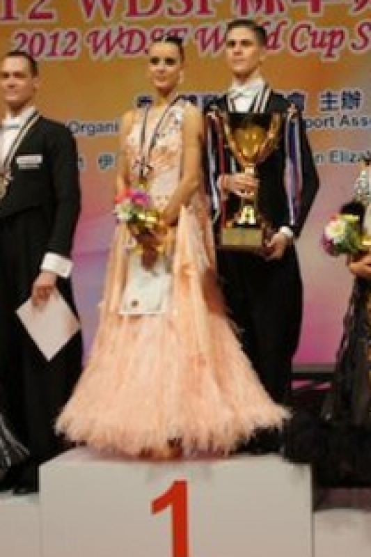 Глухов Алексей - Глазунова Анастасия (фото: worlddancesport.org)