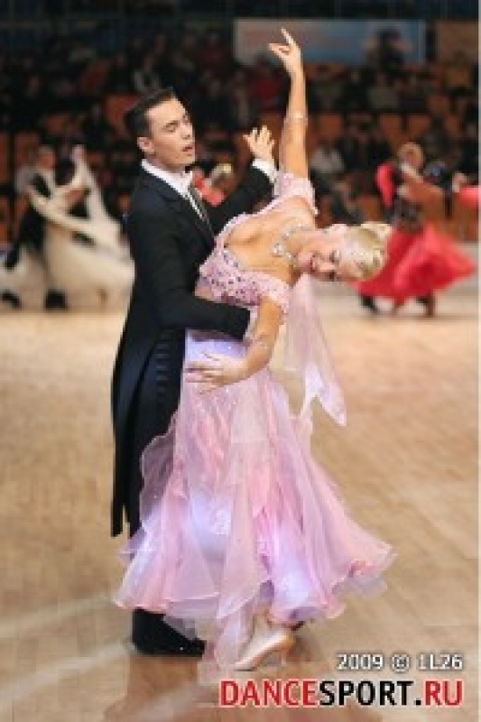 Круглов Игорь - Щербина Ольга (фото: 1L26 специально для DanceSport.Ru)