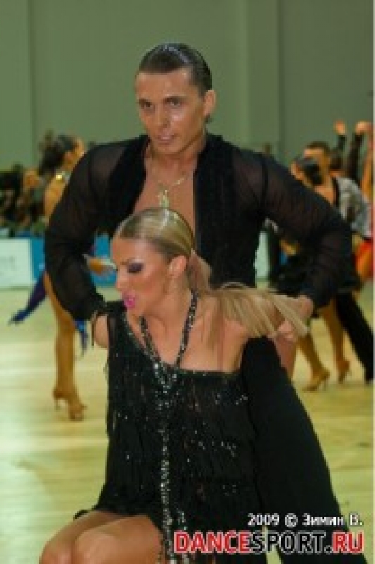 Евгений Смагин - Полина Казаченко (фото: Зимин В. специально для DanceSport.Ru)