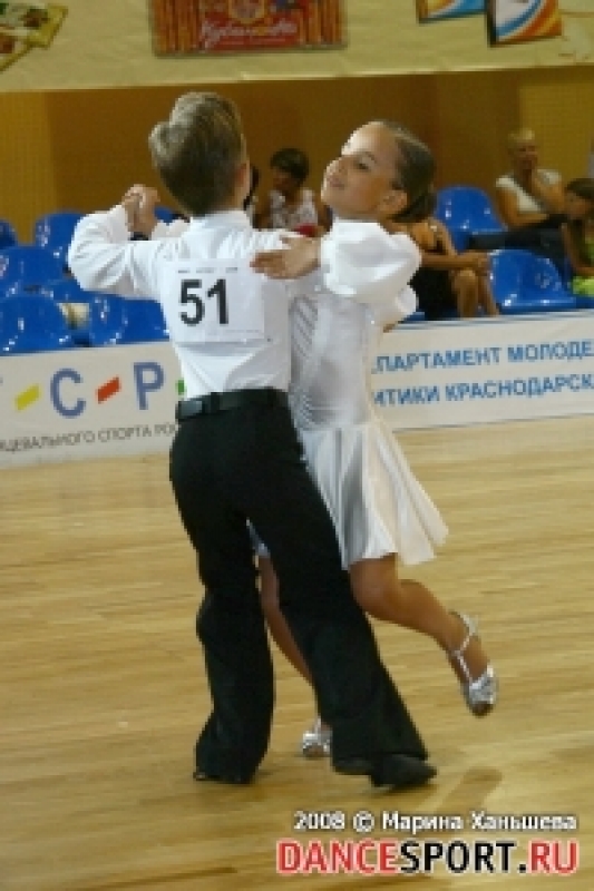 Никитин Евгений - Хуртина Юлия (фото: Ханьшева Марина специально для DanceSport.Ru)