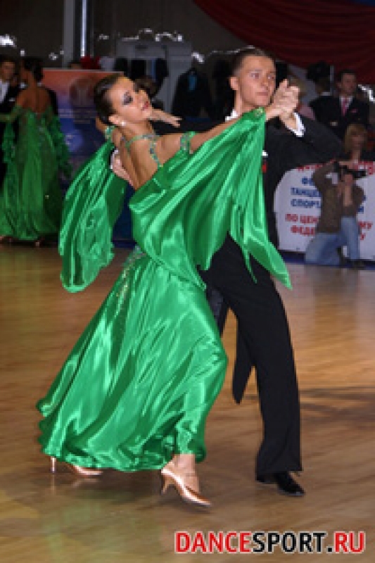 Уланов Даниил - Глазунова Анастасия (фото: DanceSport.Ru)
