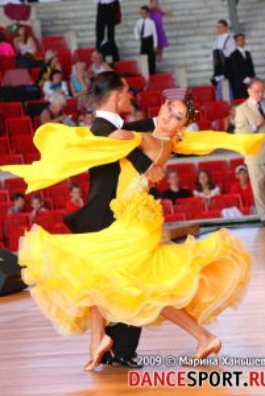Даниил Уланов - Анастасия Глазунова (фото: Ханьшева Марина специально для DanceSport.Ru)