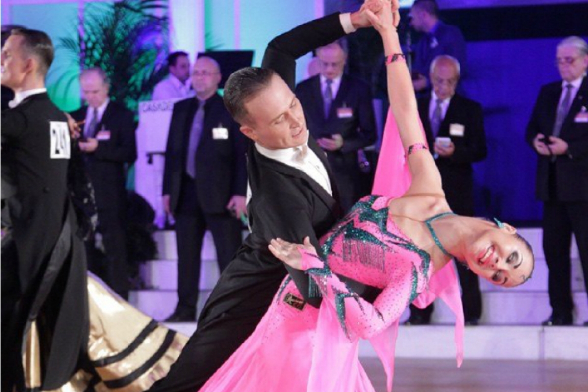 Михаил Стрельников и Анастасия Волжина