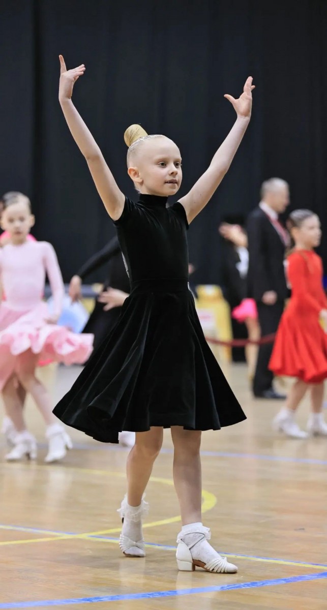Полина